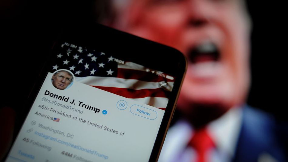 Trump Twitlerini Kendisi Mi Yazıyor?